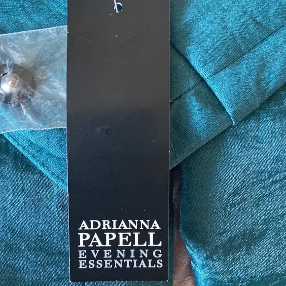 SOLD- Adrianna Papell Gathered Evening Jacket - Picture 7 of 9